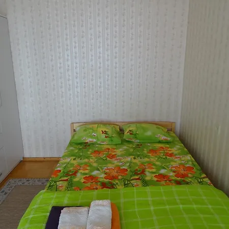 Frendlen Papiniidu Apartment *