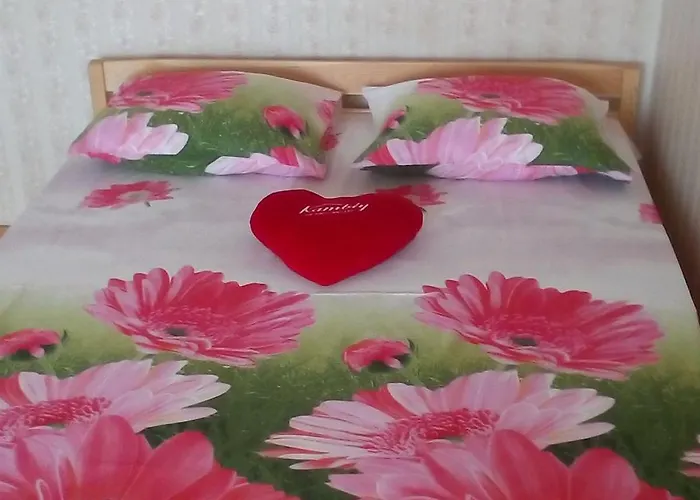 Frendlen Papiniidu * Pärnu